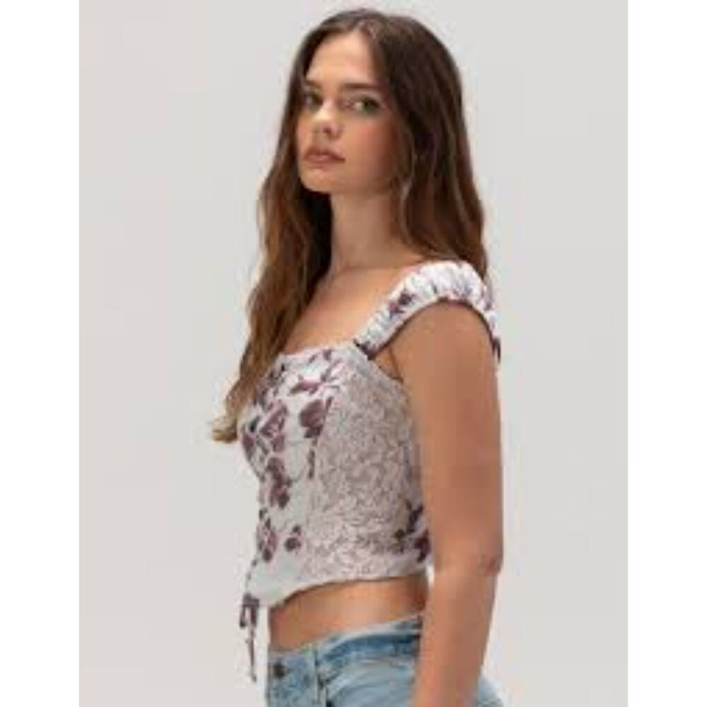 New NWT Tillys Lace tie Front Floral Lace Side panels Large Lavendar